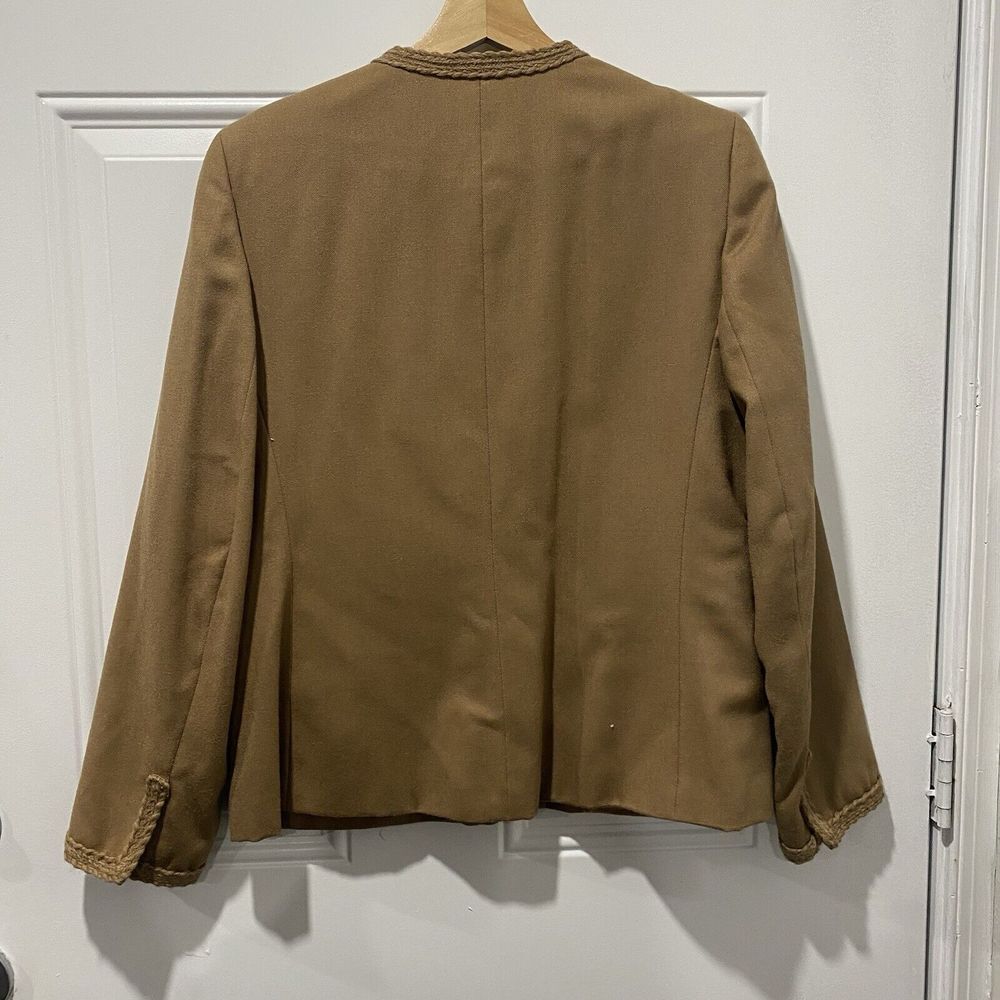 Givenchy Sport Vintage Women's 10 Wool Tan Button Down Leisure Jacket Blazer - Picture 4 of 11